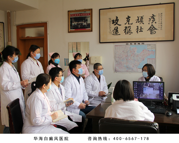 3、医务科开展疫情防控知识培训.JPG